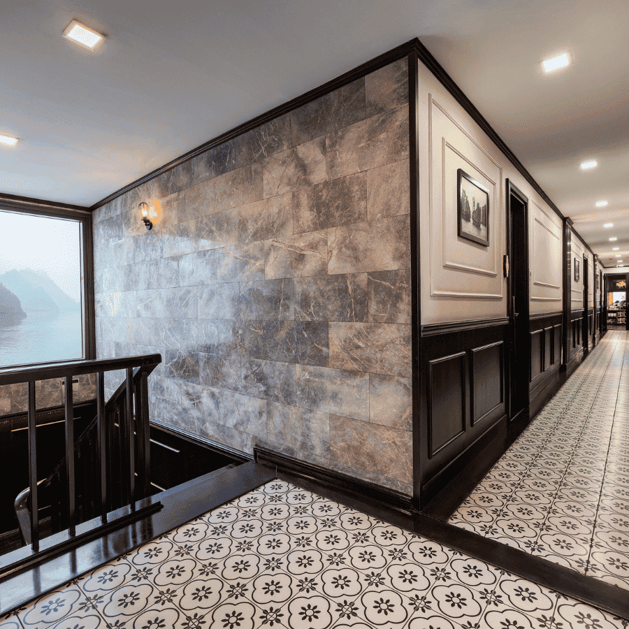 5 Star Amanda Luxury Cruise