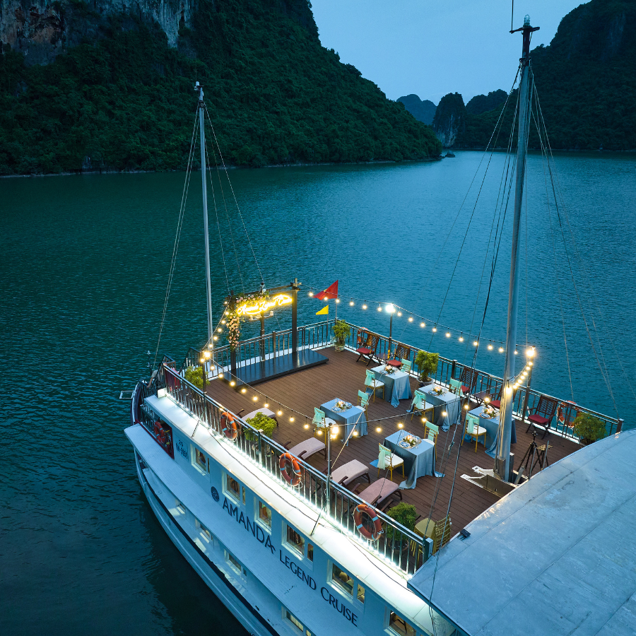 Amanda Legend Cruise