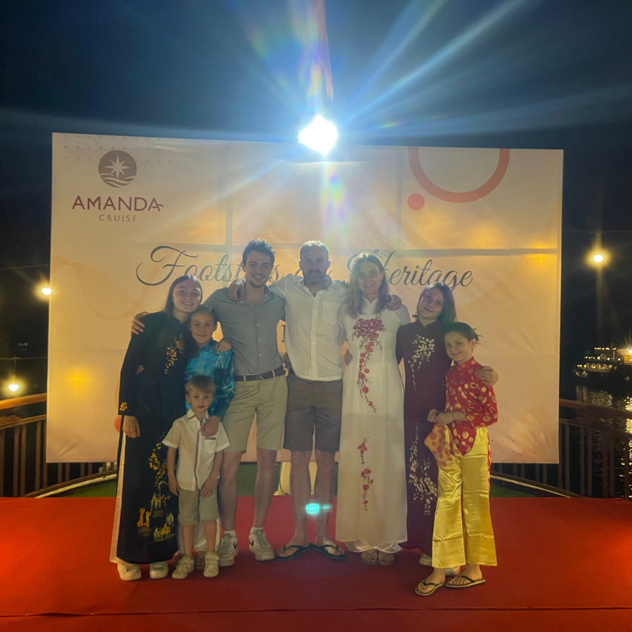 Amanda 5 Star Cruise