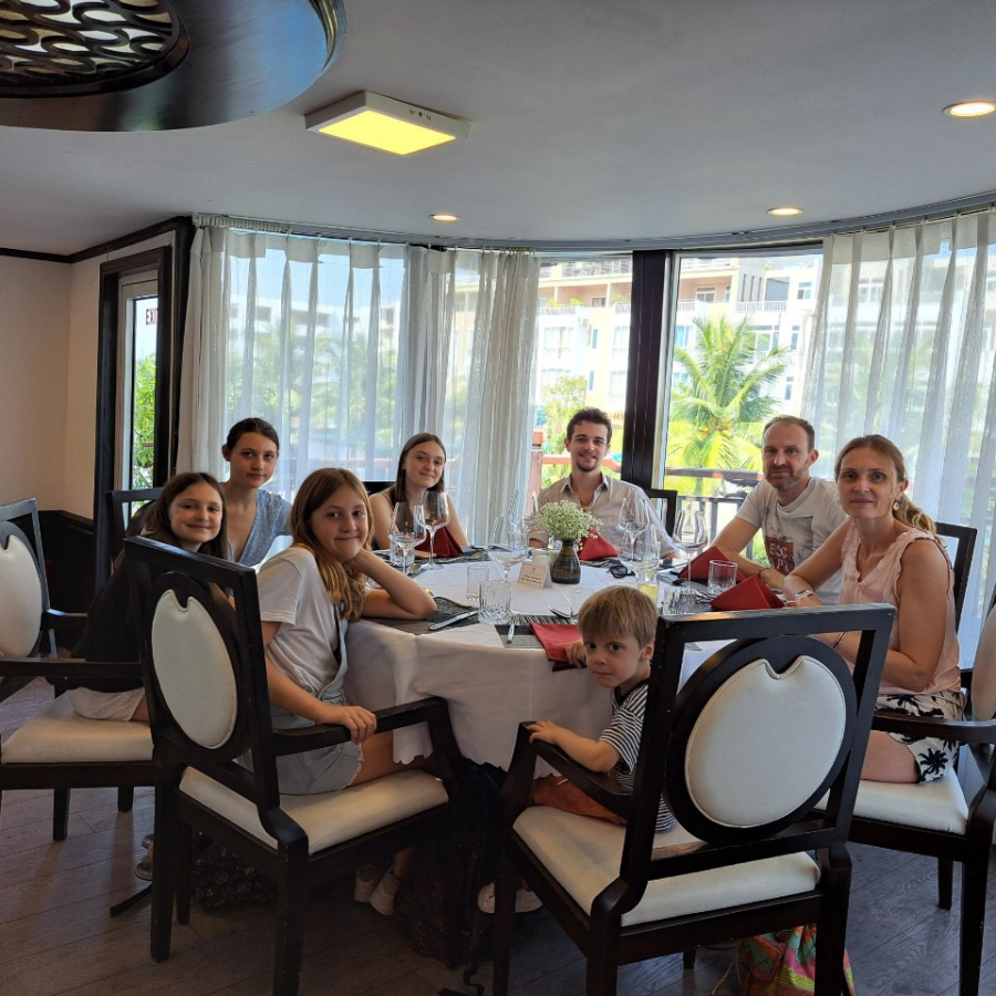 Amanda 5 Star Cruise