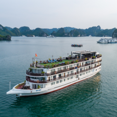 Amanda 5 Star Cruise