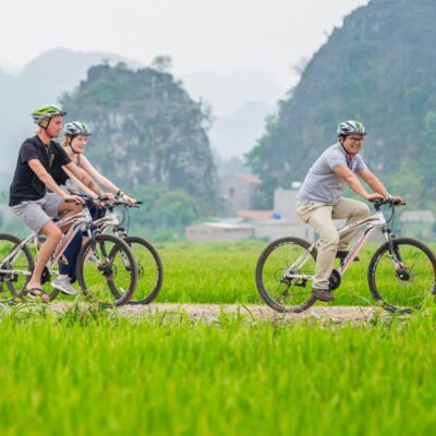 Hoa Lu Ancient Capital & Tam Coc Boat Ride - Mua Cave Panoramic Day Tour from Hanoi