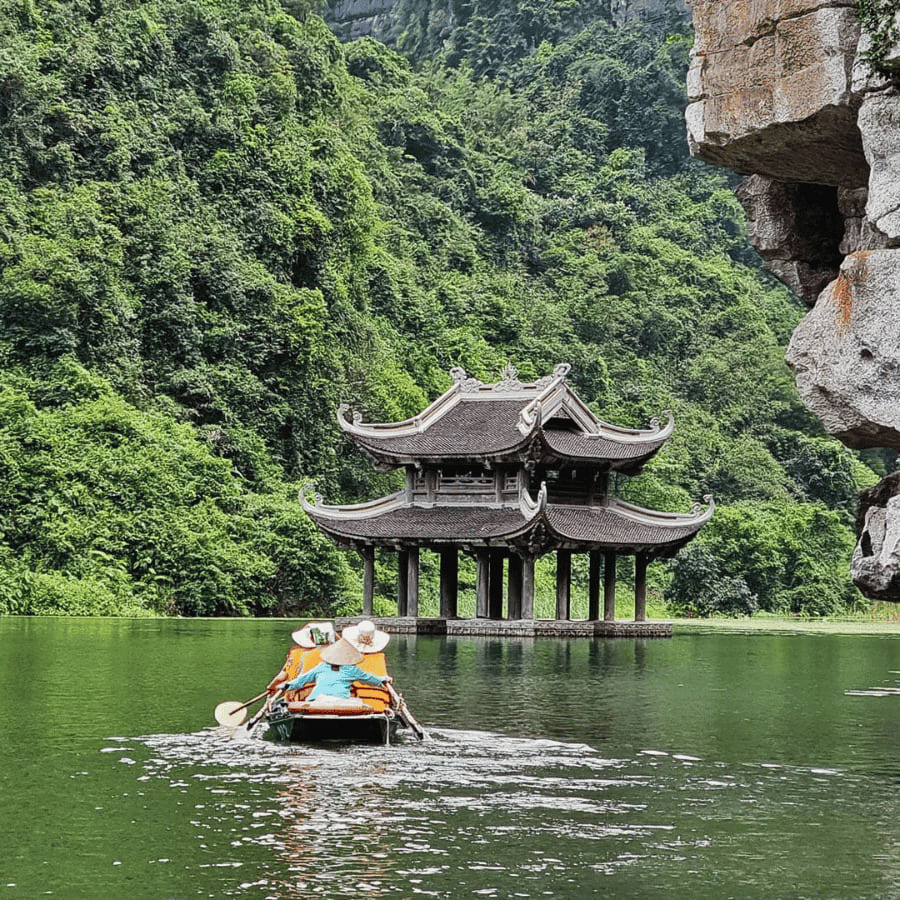 Ninh Binh 1 Day Jeep Adventure - Bai Dinh or Hoa Lu, Countryside Jeep Ride & Mua Cave