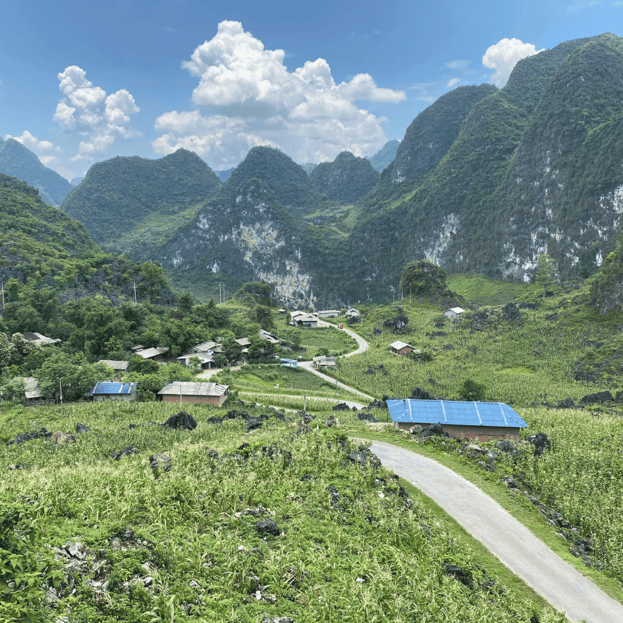 Sapa 2 Day 1 Night Homestay Trekking Tour – Lao Chai, Ta Van & Giang Ta Chai Exploration