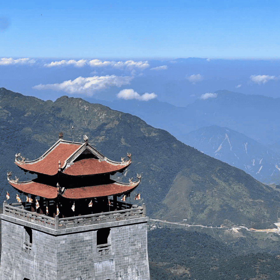 Sapa 3 Day 2 Night Mountain Discovery Tour – Cat Cat, Lao Chai, Ta Van, Giang Ta Chai and Fansipan Views