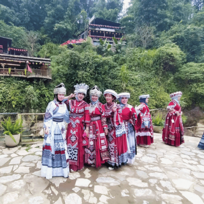 Sapa 3 Day 2 Night Mountain Discovery Tour – Cat Cat, Lao Chai, Ta Van, Giang Ta Chai and Fansipan Views