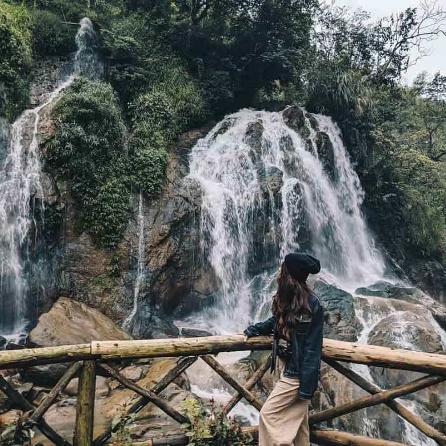 Sapa – Bac Ha Market Tour – 3 Days 2 Nights Cultural and Trekking Adventure