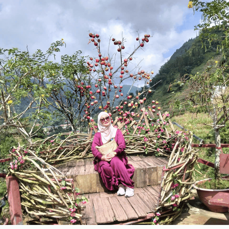Sapa – Bac Ha Market Tour – 3 Days 2 Nights Cultural and Trekking Adventure