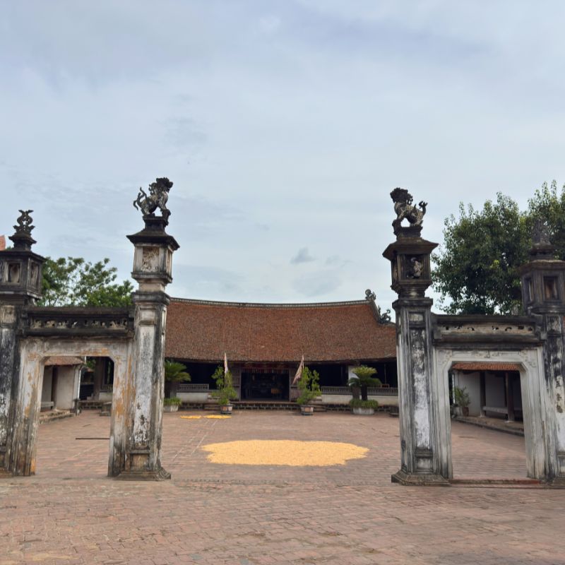 Duong Lam Ancient Village with Cultural Extensions
