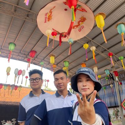 Lacquerware Village, Conical Hat Village & Incense Village Full Day Trip