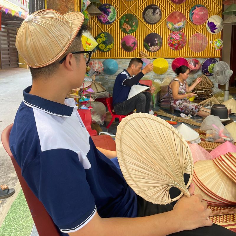 Lacquerware Village, Conical Hat Village & Incense Village Full Day Trip