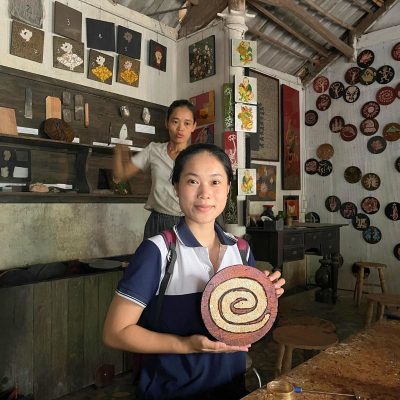 Lacquerware Village, Conical Hat Village & Incense Village Full Day Trip