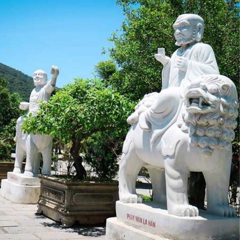 Ba Na Hills Golden Bridge Group Tour from Da Nang and Hoi An