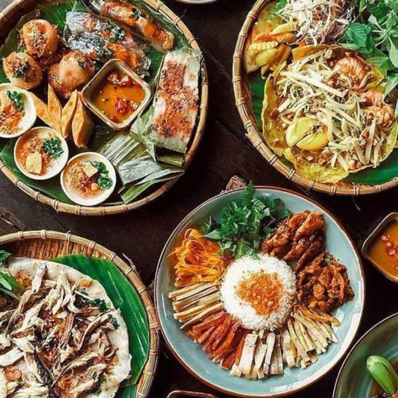 Hue Heritage and Royal Tomb Group Tour from Da Nang and Hoi An