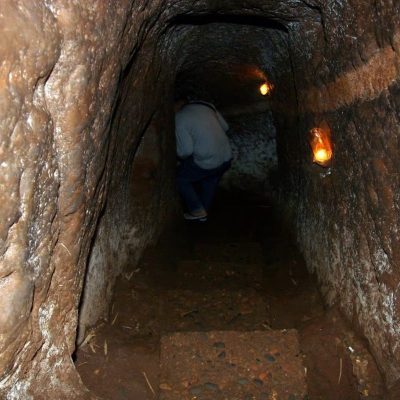 Hue to DMZ & Phong Nha Cave One-Day Small Group Experience