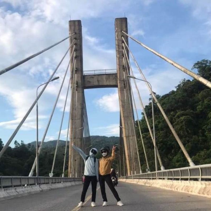 Hue to DMZ & Phong Nha Cave One-Day Small Group Experience