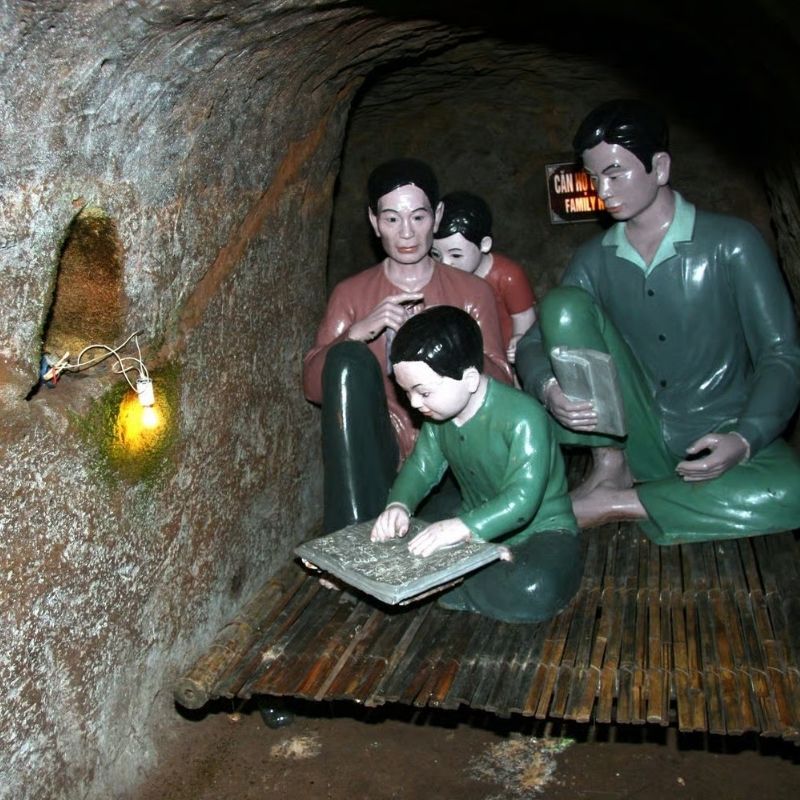 Hue to DMZ & Phong Nha Cave One-Day Small Group Experience