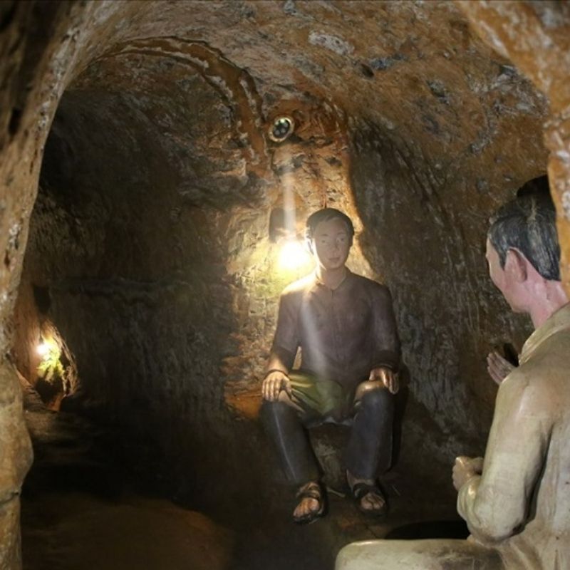 Hue – DMZ – Phong Nha Express Half-Day Tour