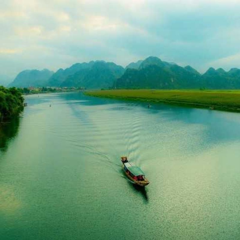 Phong Nha Cave & Paradise Cave Highlights Tour from Dong Hoi Phong Nha