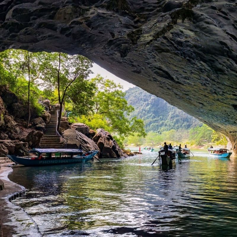Phong Nha – Paradise Cave Full-Day Experience from Hue (Departing on Even Days of the Month)