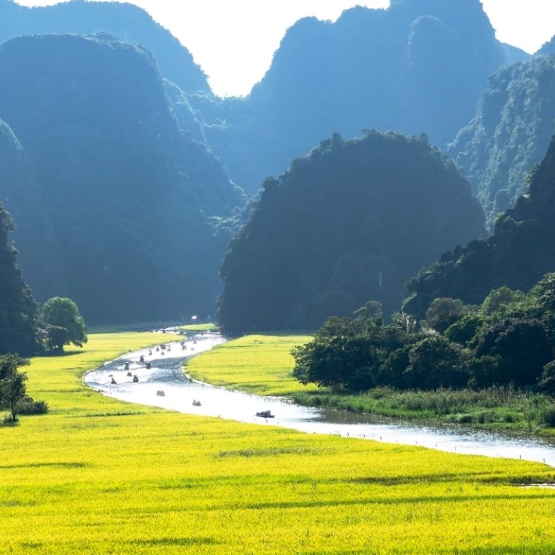 16 Day Best of Vietnam Tour – Ho Chi Minh, Mekong Delta, Hoi An, Hue, Hanoi, Ninh Binh, Sapa and Halong Bay