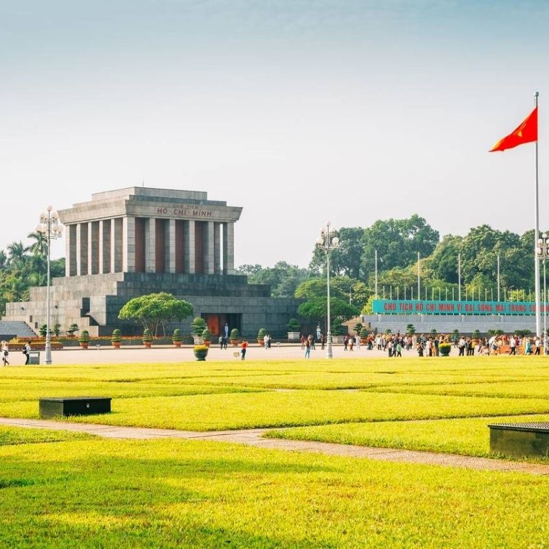 8 Days Vietnam Discovery Tour – Hanoi, Ninh Binh, Halong Bay, Da Nang, Ba Na Hills and Hoi An
