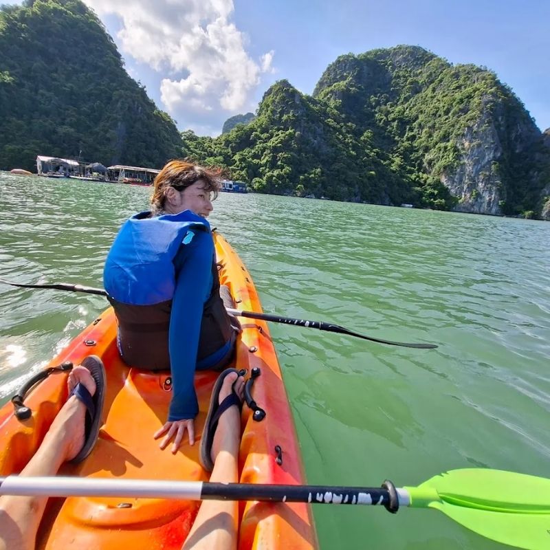 8 Days Vietnam Discovery Tour – Hanoi, Ninh Binh, Halong Bay, Da Nang, Ba Na Hills and Hoi An