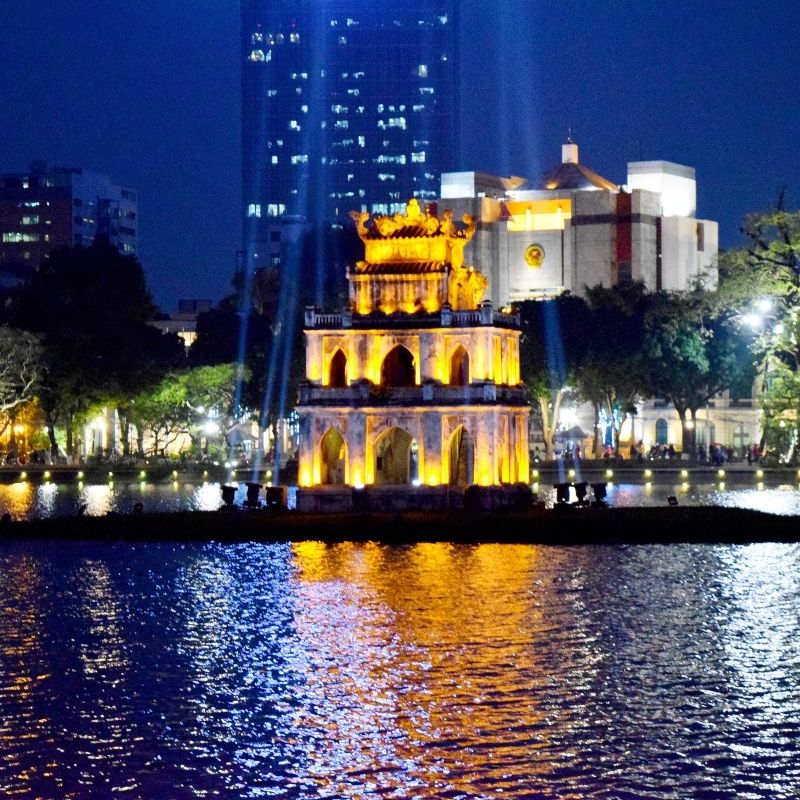 8 Days Vietnam Discovery Tour – Hanoi, Ninh Binh, Halong Bay, Da Nang, Ba Na Hills and Hoi An
