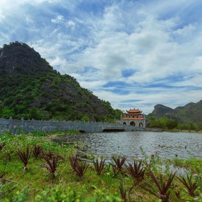 Northern Vietnam Discovery Tour 6 Days Hanoi – Ninh Binh – Sapa – Halong Bay