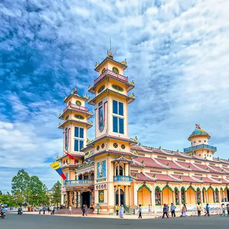 Vietnam Discovery Tour 21 Days Hanoi – Sapa – Halong Bay – Hue – Hoi An – Ho Chi Minh City – Mekong Delta