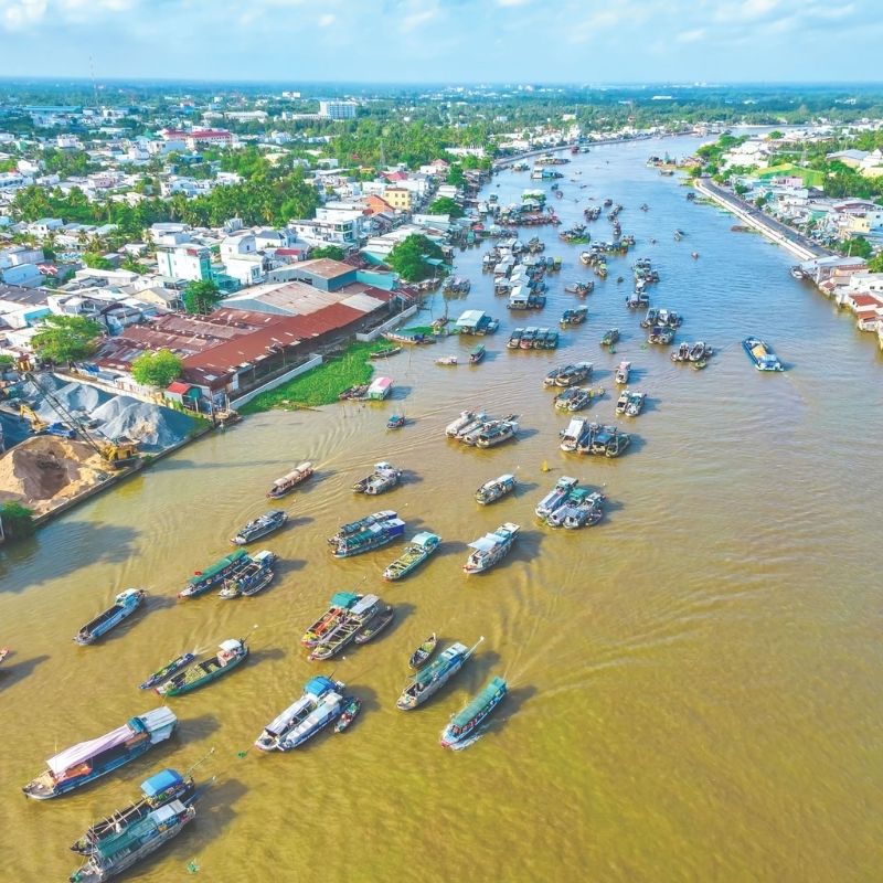 Vietnam Grand Discovery Tour 24 Days Ho Chi Minh City – Da Nang – Hoi An – Hue – Phong Nha – Hanoi – Sapa – Halong Bay – Ninh Binh – Cuc Phuong