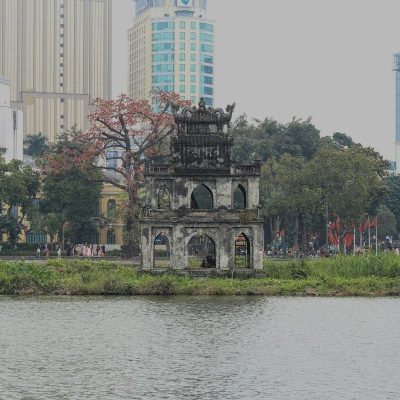 Vietnam Grand Discovery Tour 24 Days Ho Chi Minh City – Da Nang – Hoi An – Hue – Phong Nha – Hanoi – Sapa – Halong Bay – Ninh Binh – Cuc Phuong