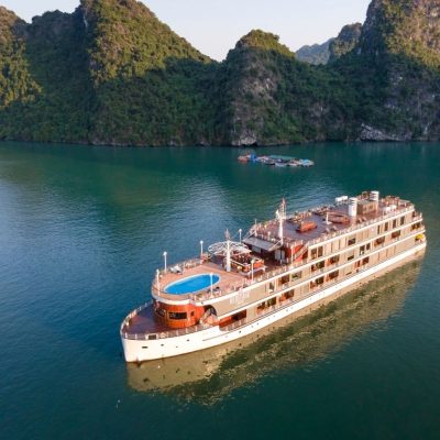 Vietnam Grand Discovery Tour 24 Days Ho Chi Minh City – Da Nang – Hoi An – Hue – Phong Nha – Hanoi – Sapa – Halong Bay – Ninh Binh – Cuc Phuong