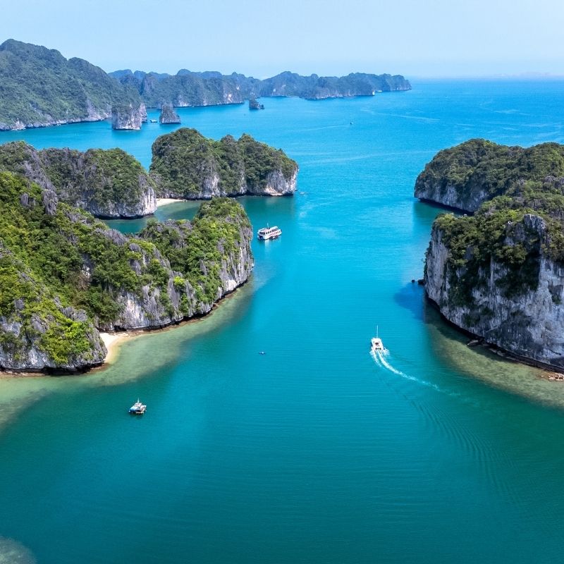 Vietnam Sun & Sea Adventure – 18 Days