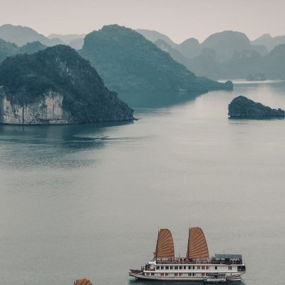 Vietnam Sun & Sea Adventure – 18 Days