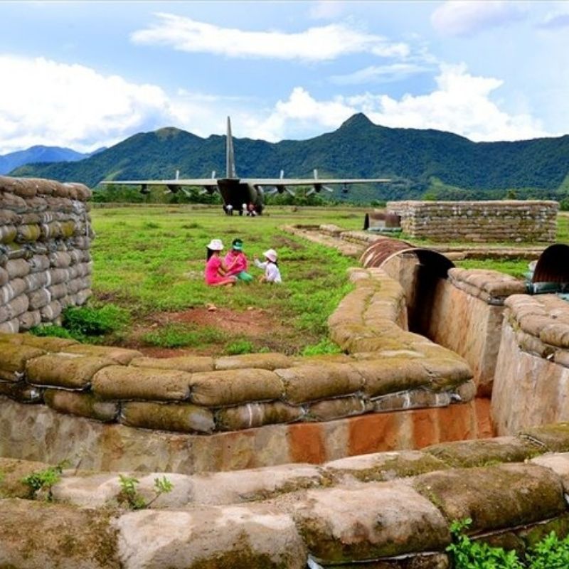Vietnam Sun & Sea Adventure – 18 Days