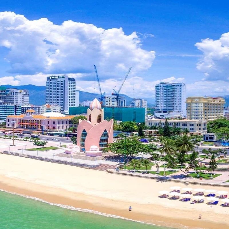 Vietnam Sun & Sea Adventure – 18 Days