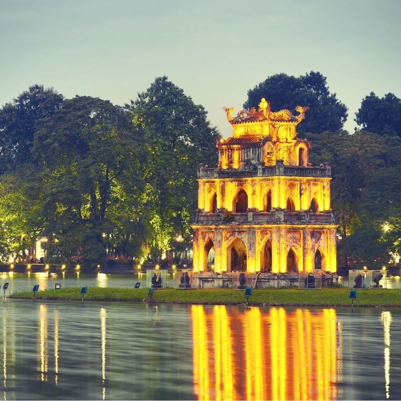 Vietnam Sun & Sea Adventure – 18 Days