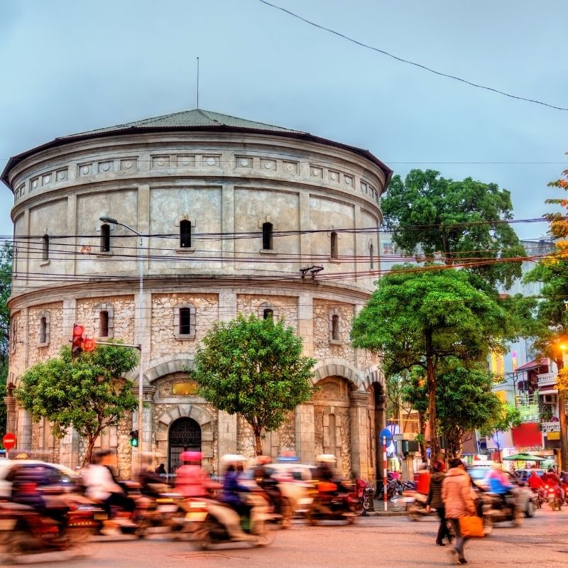 Vietnam Sun & Sea Adventure – 18 Days
