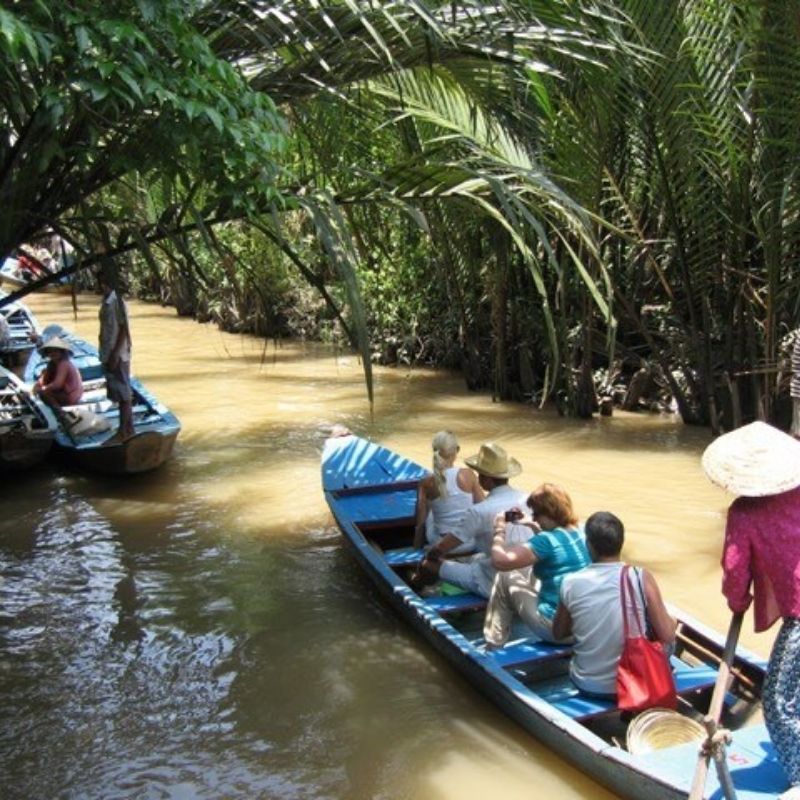 Vietnam at a Glance Tour 10 Days Ho Chi Minh City – Mekong Delta – Hoi An – Hue – Hanoi – Halong Bay