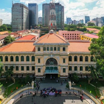 Ho Chi Minh City Motorbike Tour – Classic City Highlights and War History Exploration 4 Hours