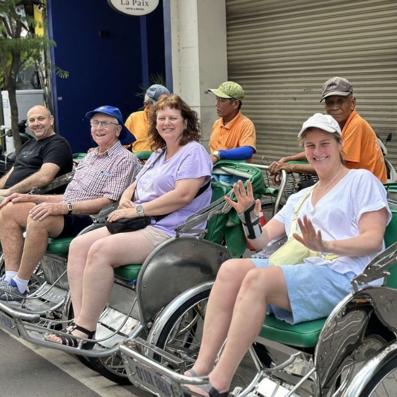 Saigon Cyclo Tour with Guide – City Highlights or Local Experience