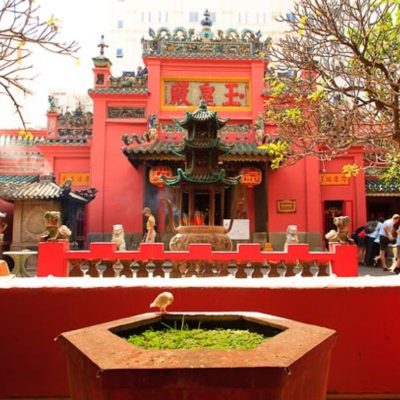 Saigon Food and Sight Motorbike Tour – Street Food, Landmarks and Hidden Gems 4 Hours