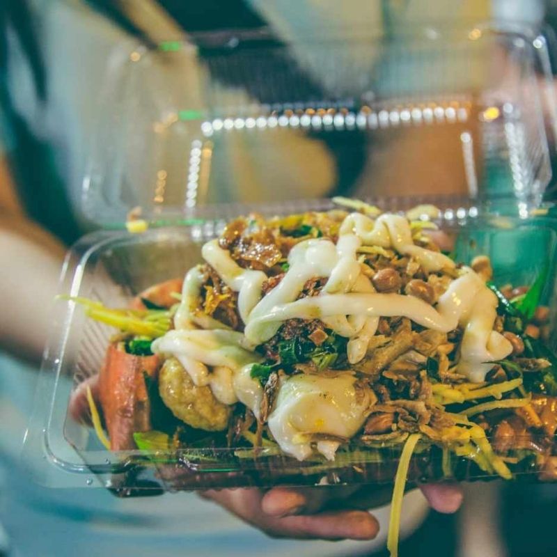 Saigon Street Food Motorbike Tour – Classic Local Food Experience 4 Hours (1)