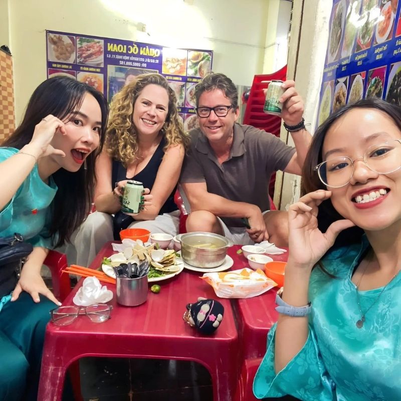 Saigon Street Food Motorbike Tour – Classic Local Food Experience 4 Hours