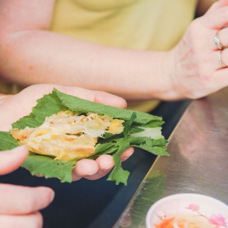 Saigon Walking Food Tour – Local Street Food Experience