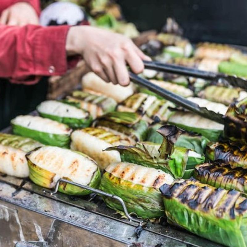 Saigon Walking Food Tour – Local Street Food Experience