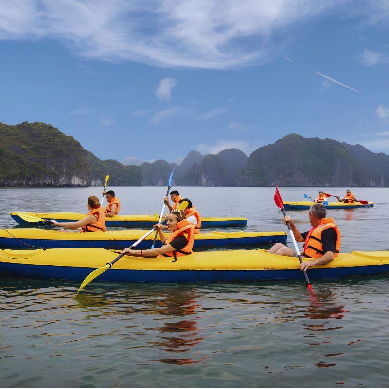 Ninh Binh – Ha Long Bay – Hanoi (3 Days / 2 Nights)