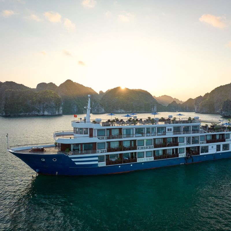 Ninh Binh – Ha Long Bay – Hanoi (3 Days / 2 Nights)