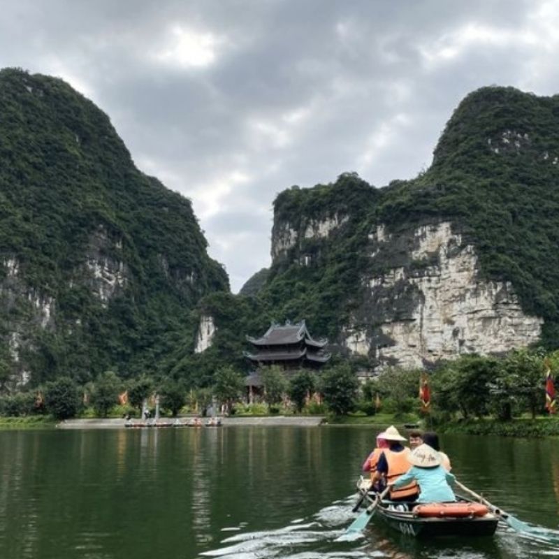 Halong Bay Cruise – Ninh Binh - Hanoi Discovery 3 Days 2 Nights